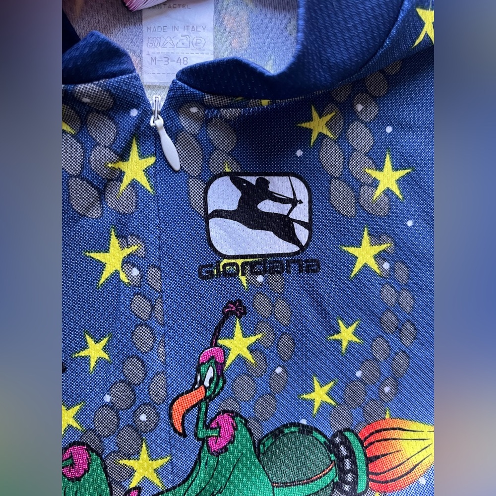Looney Tunes men’s cycling Shirt - medium - Picture 3 of 7